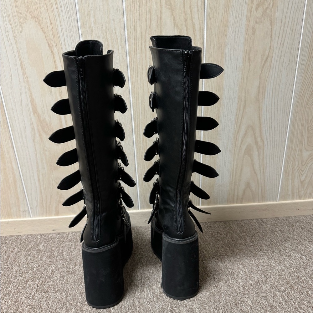 For Trade Demonia Swing-815 Boots Need Bigger Size - image 3